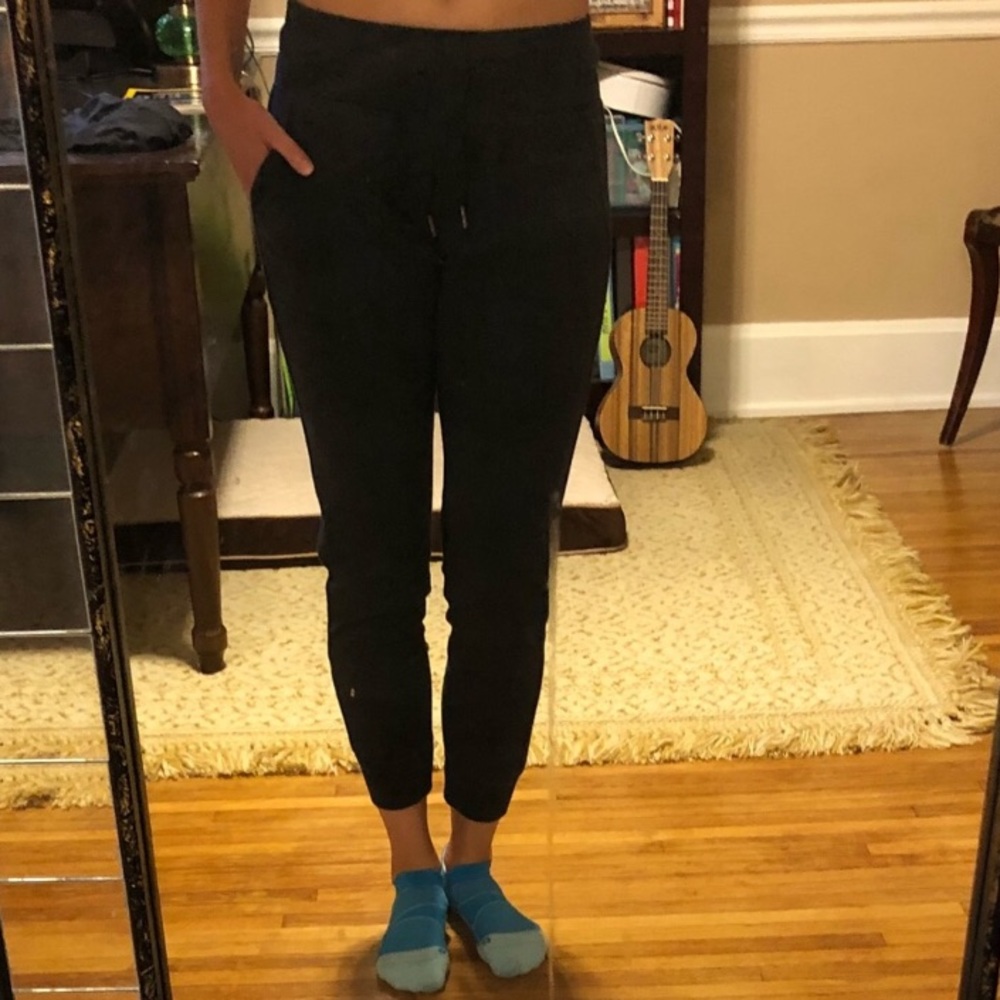 Lululemon jogger pants